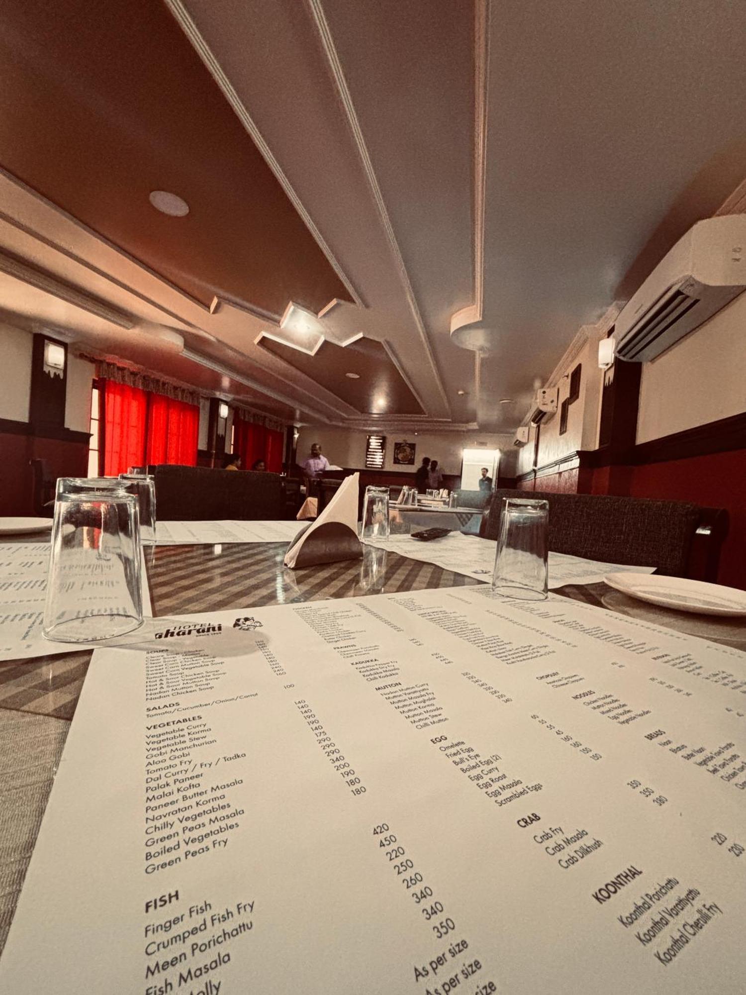 Maharani Hotel Kozhikode Ngoại thất bức ảnh